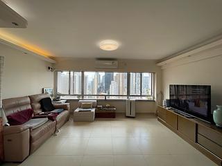 Mid Levels East - Grandview Tower Block B 04