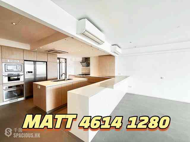 Chung Hom Kok - Pinewaver Villas 01