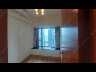 West Kowloon - Sorrento Phase 1 Block 6 04