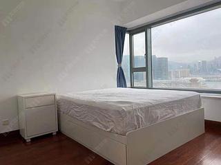 West Kowloon - The Harbourside Block 1 03