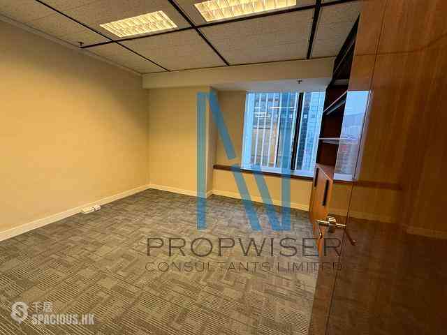 Wan Chai - Harbour Centre 18
