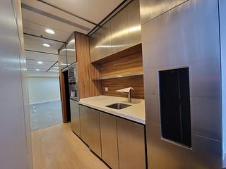 Wan Chai - Harbour Centre 11