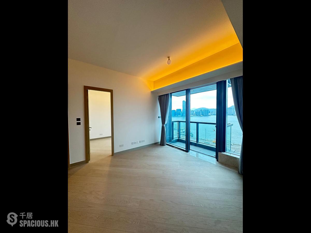 North Point - Victoria Harbour 01