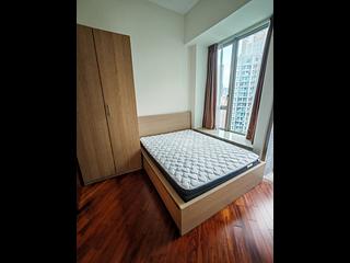 Wan Chai - The Avenue Phase 2 05