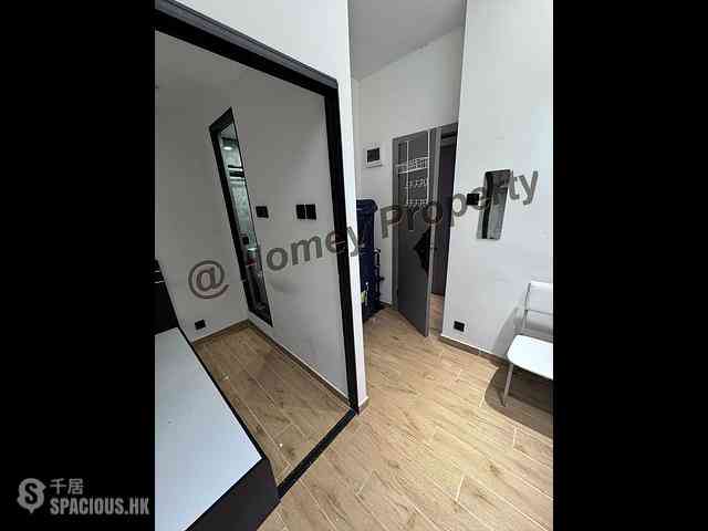 Tsim Sha Tsui - Comfort Building 02