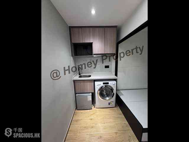 Tsim Sha Tsui - Comfort Building 05