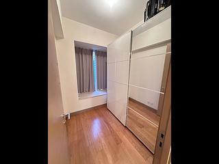 Sai Ying Pun - Island Crest Block 2 07