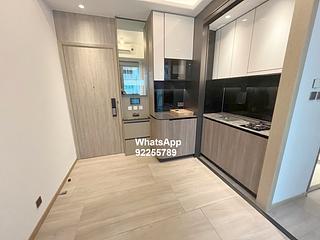 Sai Ying Pun - Two・Artlane 02