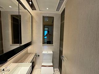Wong Chuk Hang - The Southside Phase 1 Southland Tower 2A 06