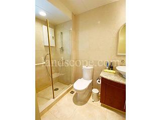 Pok Fu Lam - Villas Sorrento 14