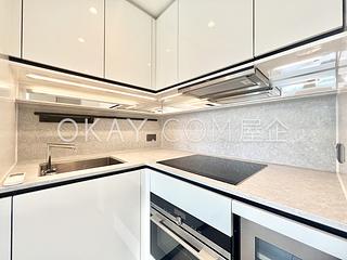 Mid Levels Central - Townplace Soho 06
