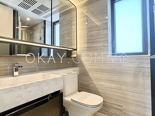 Mid Levels Central - Townplace Soho 09