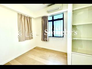 Mid Levels West - Scenic Heights 05