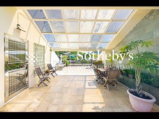 Deep Water Bay - Manderly Garden 02