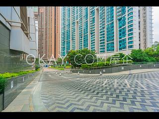 West Kowloon - The Harbourside 16