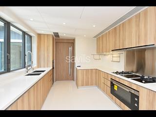 Mid Levels Central - Branksome Grande 04