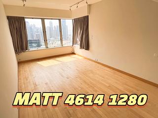 Wan Chai - Convention Plaza Apartments 04
