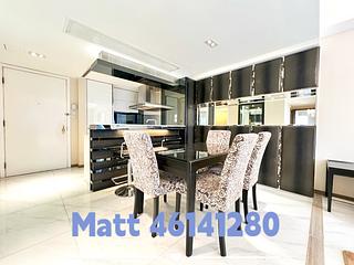 Wan Chai - Convention Plaza Apartments 02