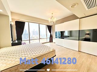 Wan Chai - Convention Plaza Apartments 06