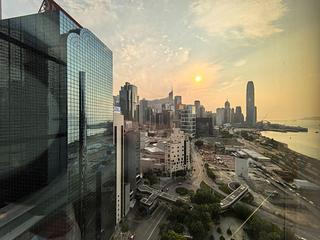Wan Chai - Convention Plaza Apartments 03