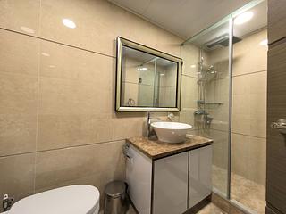 Wan Chai - Convention Plaza Apartments 05