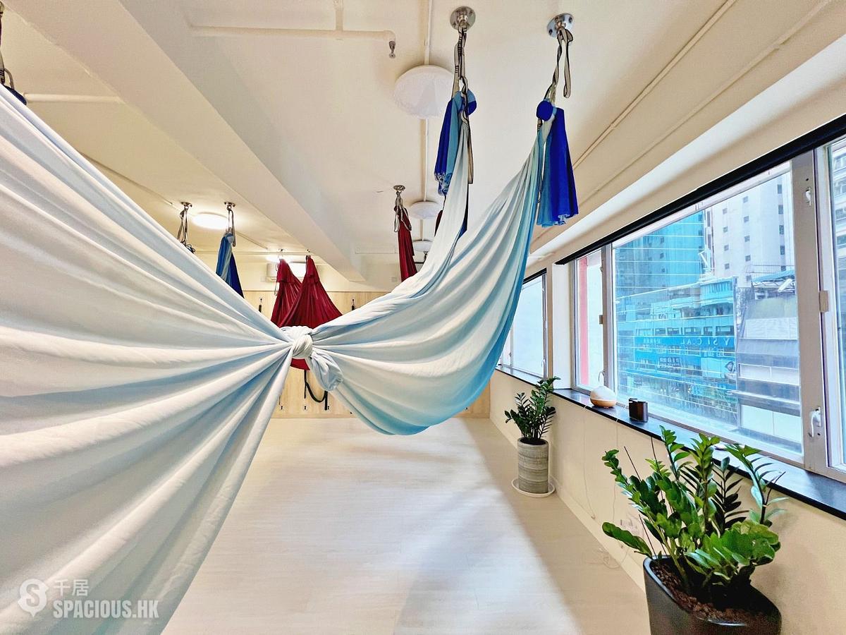 Wan Chai - Hang Tat Mansion 01