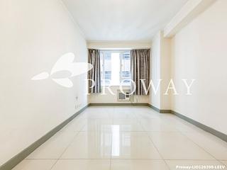 Wan Chai - Phoenix Court 08