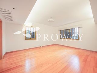 Mid Levels Central - Hollywood Heights 05