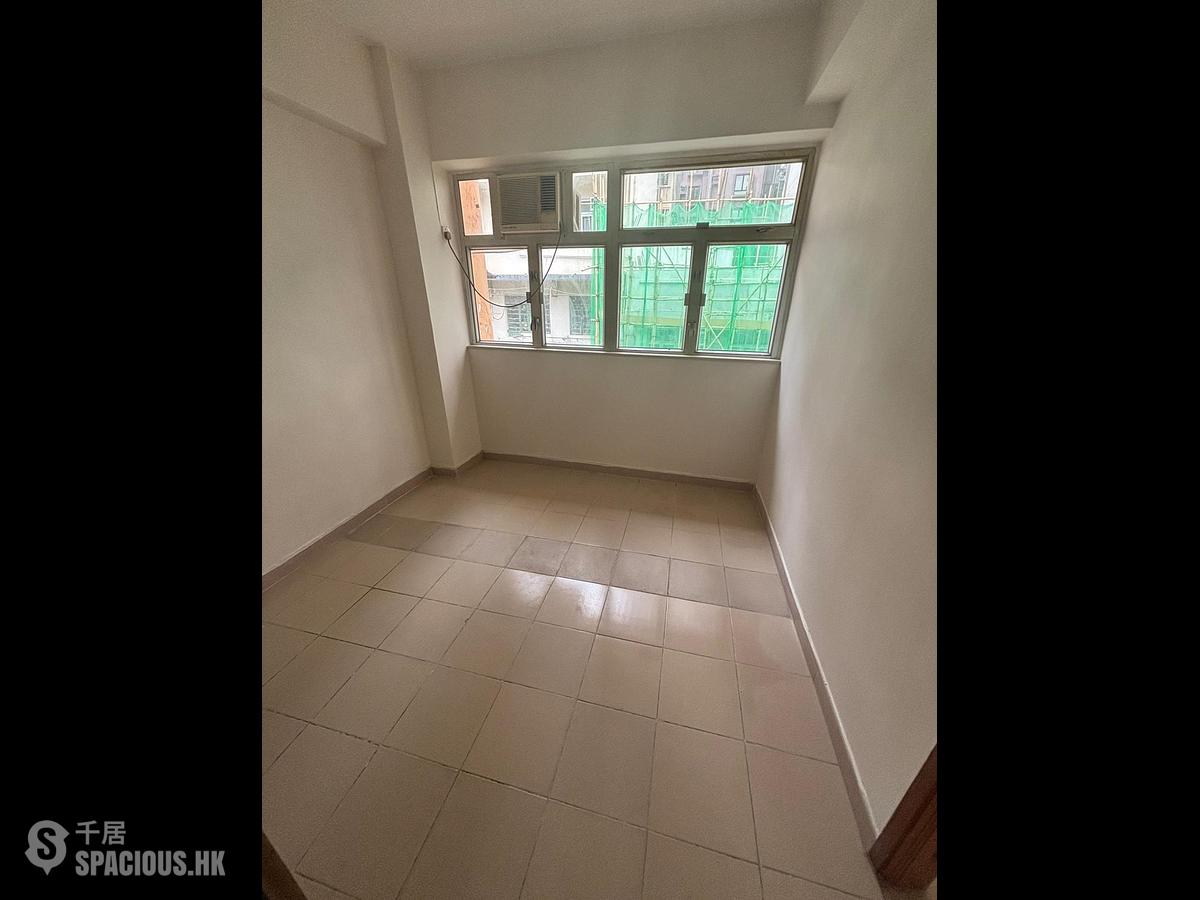 Poho - 45, Tung Street 01