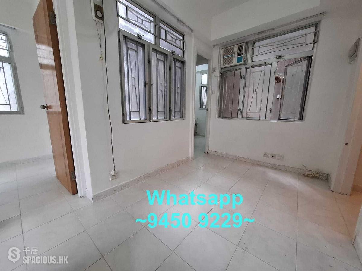 Sai Ying Pun - Tat Hing Building 01