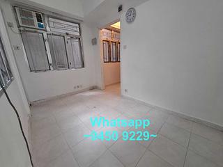 Sai Ying Pun - Tat Hing Building 02