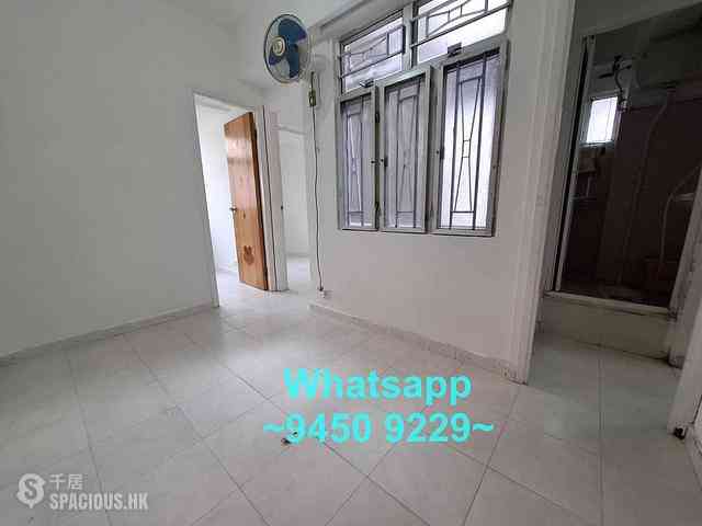Sai Ying Pun - Tat Hing Building 04