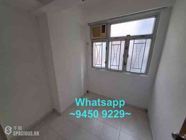 Sai Ying Pun - Tat Hing Building 09