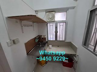 Sai Ying Pun - Tat Hing Building 12
