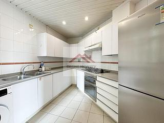 Mid Levels Central - Robinson Place 03