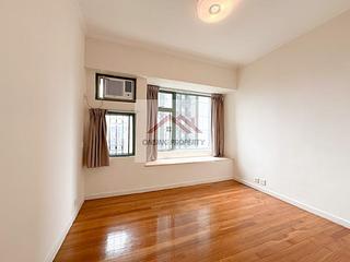 Mid Levels Central - Robinson Place 07