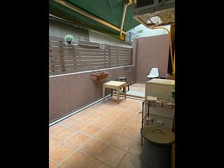 Sai Ying Pun - Wah Lee Building 03