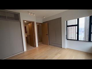 Mid Levels Central - Robinson Place Block 2 13