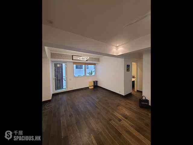 Mid Levels West - Chong Yuen 02