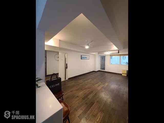 Mid Levels West - Chong Yuen 04