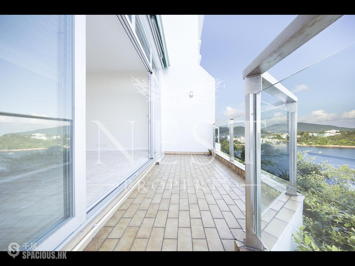Chung Hom Kok - 30, Cape Road 01