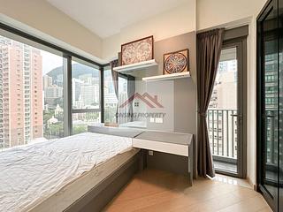 Shek Tong Tsui - Novum West 06