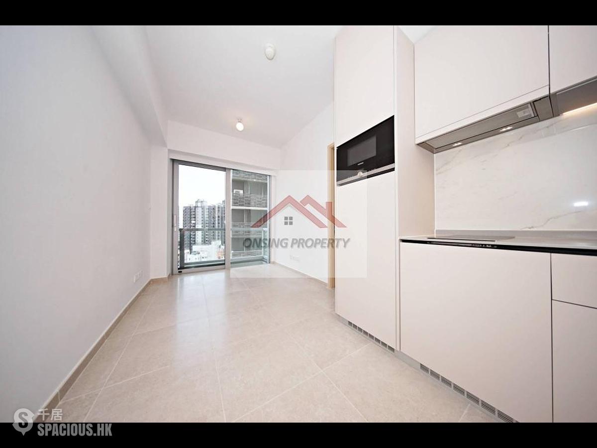 Sai Ying Pun - No.8 Hing Hon Road (Resiglow-Bonham) 01
