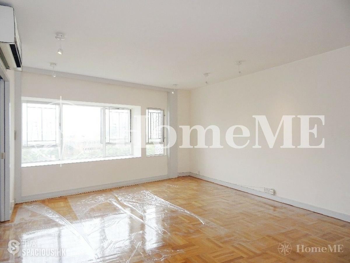 Mid Levels Central - Birchwood Place 01