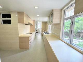 Pok Fu Lam - Baguio Villa 02