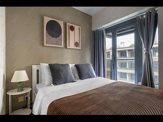Soho - Centrepoint 03