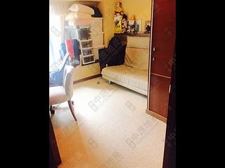 Mid Levels West - 80 Robinson Road 04