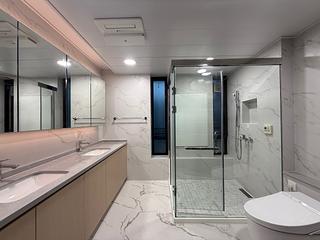 Mid Levels Central - 11, Macdonnell Road 16