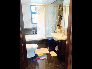 Mid Levels West - 80 Robinson Road 07