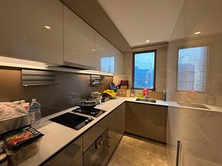 Wong Chuk Hang - The Southside Phase 2 La Marina Tower 2B 06